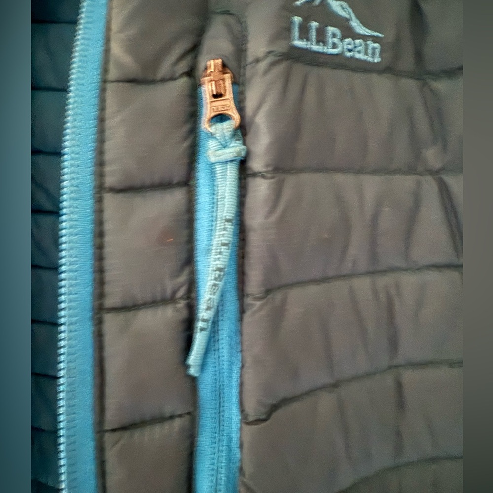 LL Bean - like new! Jacket youth size XL 18 - Picture 9 of 15